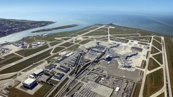 Vista aérea del Aeropuerto de Vancouver, Canadá