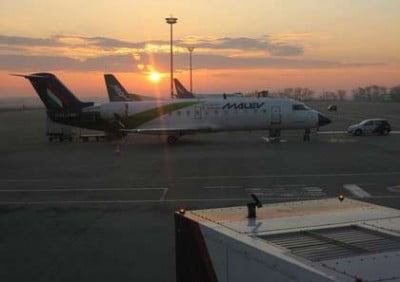 Amanecer en el aeropuerto de Budapest