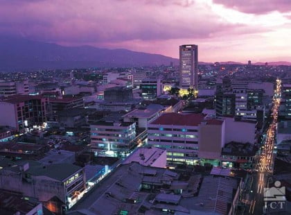 Atardecer en San José