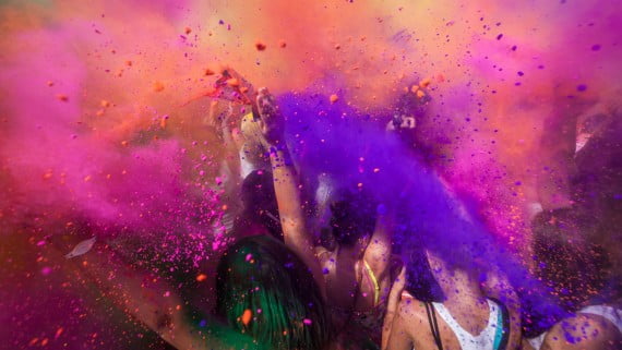 El Holi festival, una opción para singles que viajan a la India