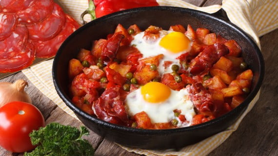 Huevos a la flamenca, el plato por excelencia de Sevilla