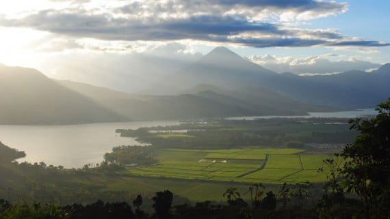 Lago de Amatitlán (Guatemala)