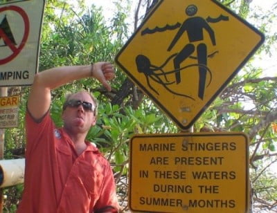 Advertencia de medusas en Cairns