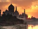 Atardecer en el Taj Mahal, India