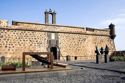 Entrada al Castillo de San José