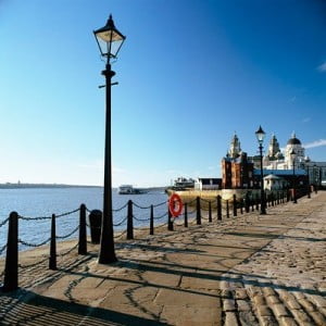 Fotos de Liverpool Boardwalk Mersey en la costa