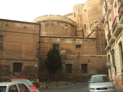 Muralla de la fortaleza-Catedral