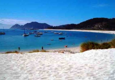 playa-de-rodas-en-las-islas-cies