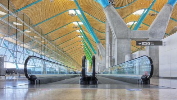 Recogida de equipaje en el Aeropuerto de Barajas