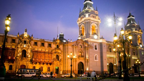 Vida nocturna en Perú