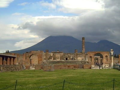 volcanes más importantes monte Vesubio en Italia