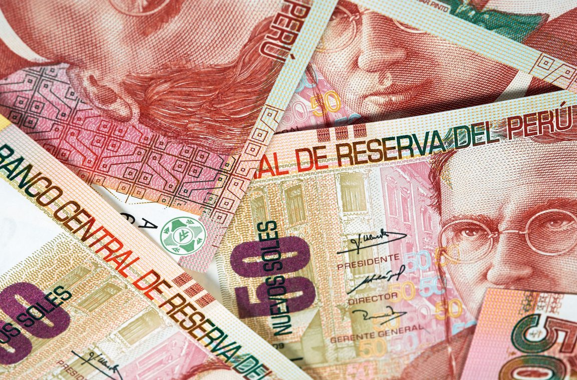 Peruvian fifty soles banknotes
