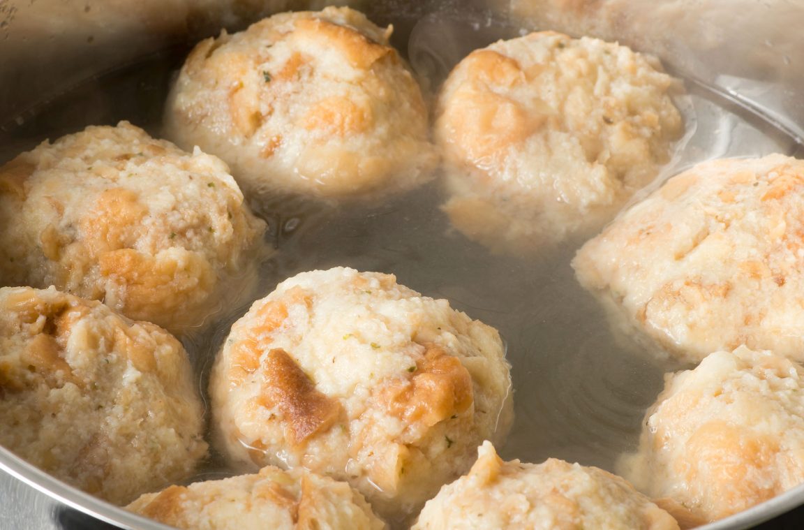 How to cook Knödel the traditional way
