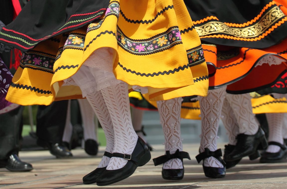 スペインの典型的なダンス