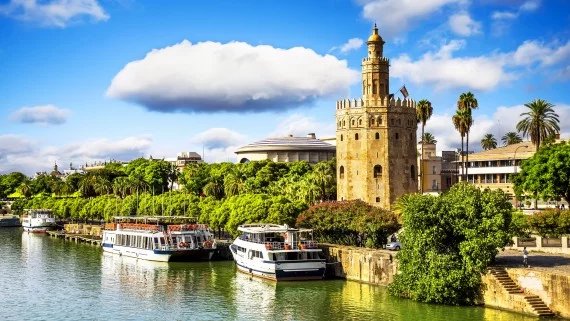 La famosa Torre del Oro de Sevilla