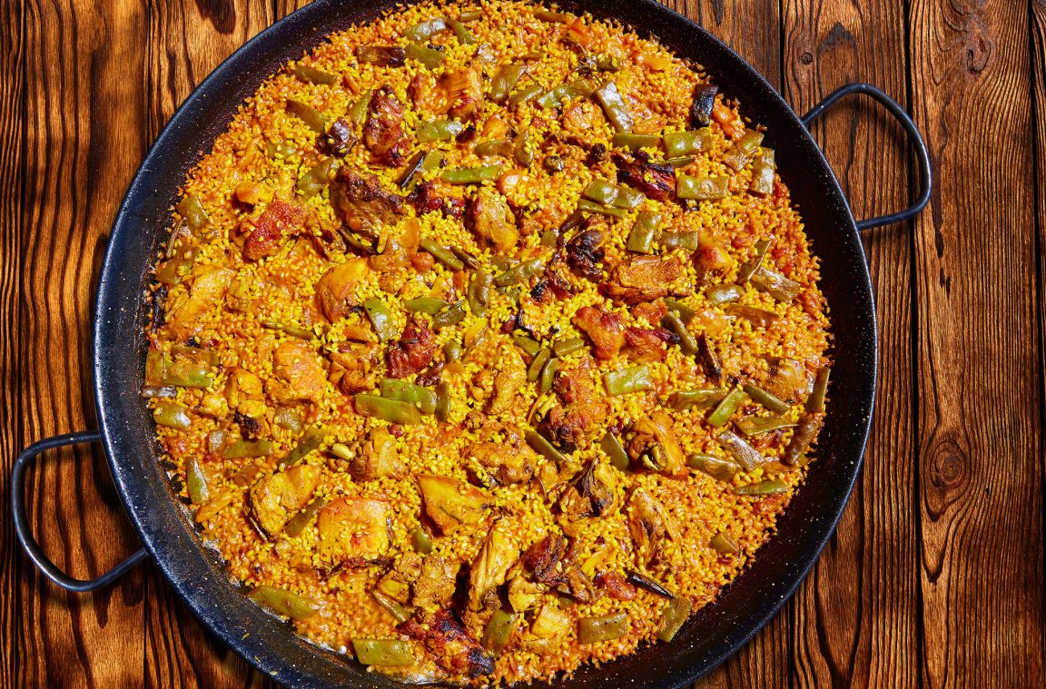 Valencian paella and its original recipe
