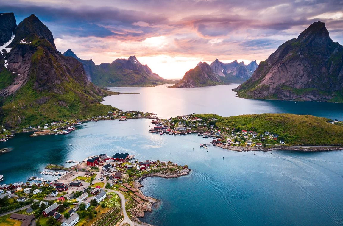 ロフォーテン諸島：ノルウェーの印象的な群島