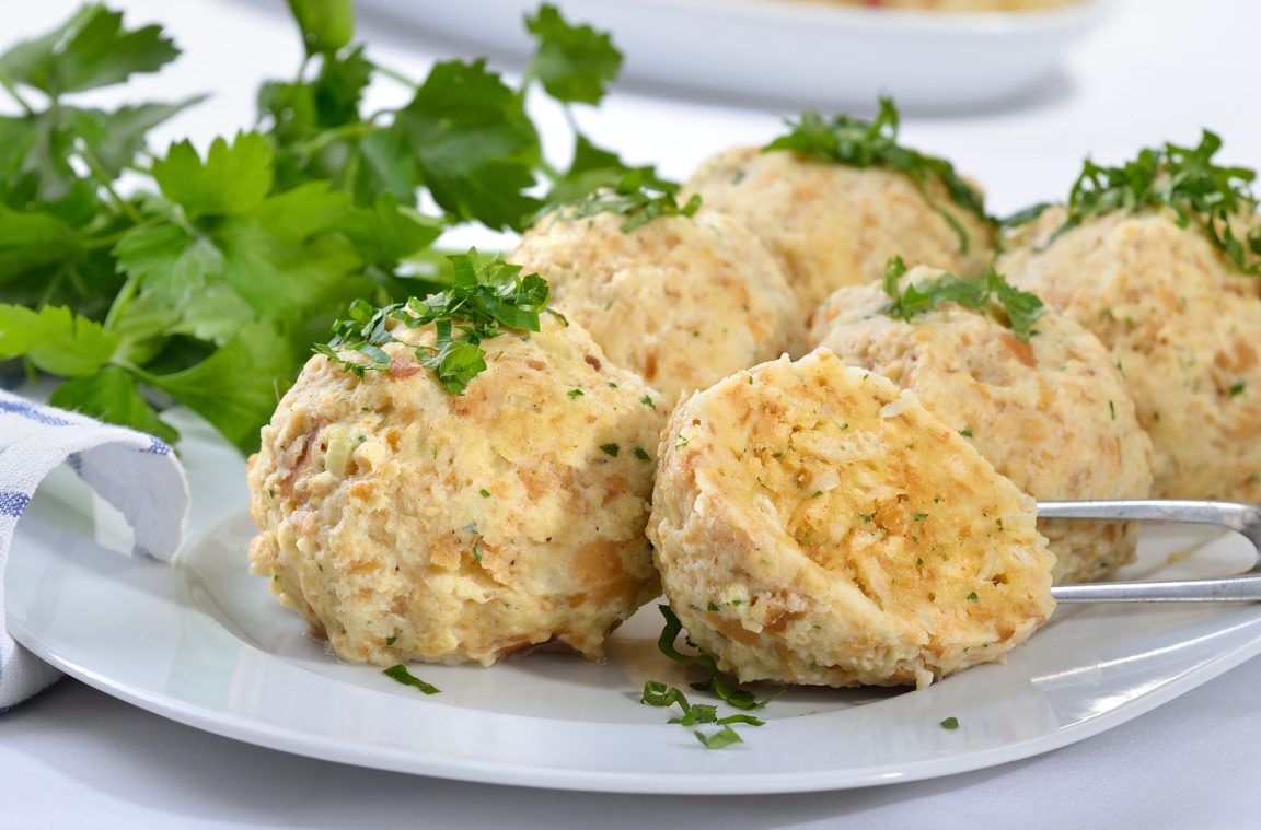Knödel: a typical elaboration from Germany and Austria