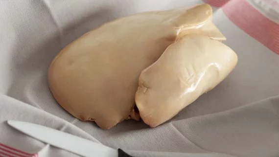 ¿Qué es el foie gras y cómo se obtiene?