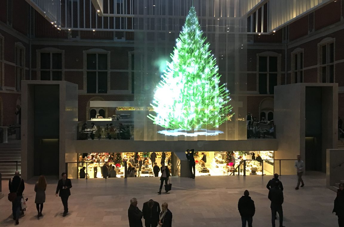 Arbol de Navidad en forma de Holograma, en Amsterdam