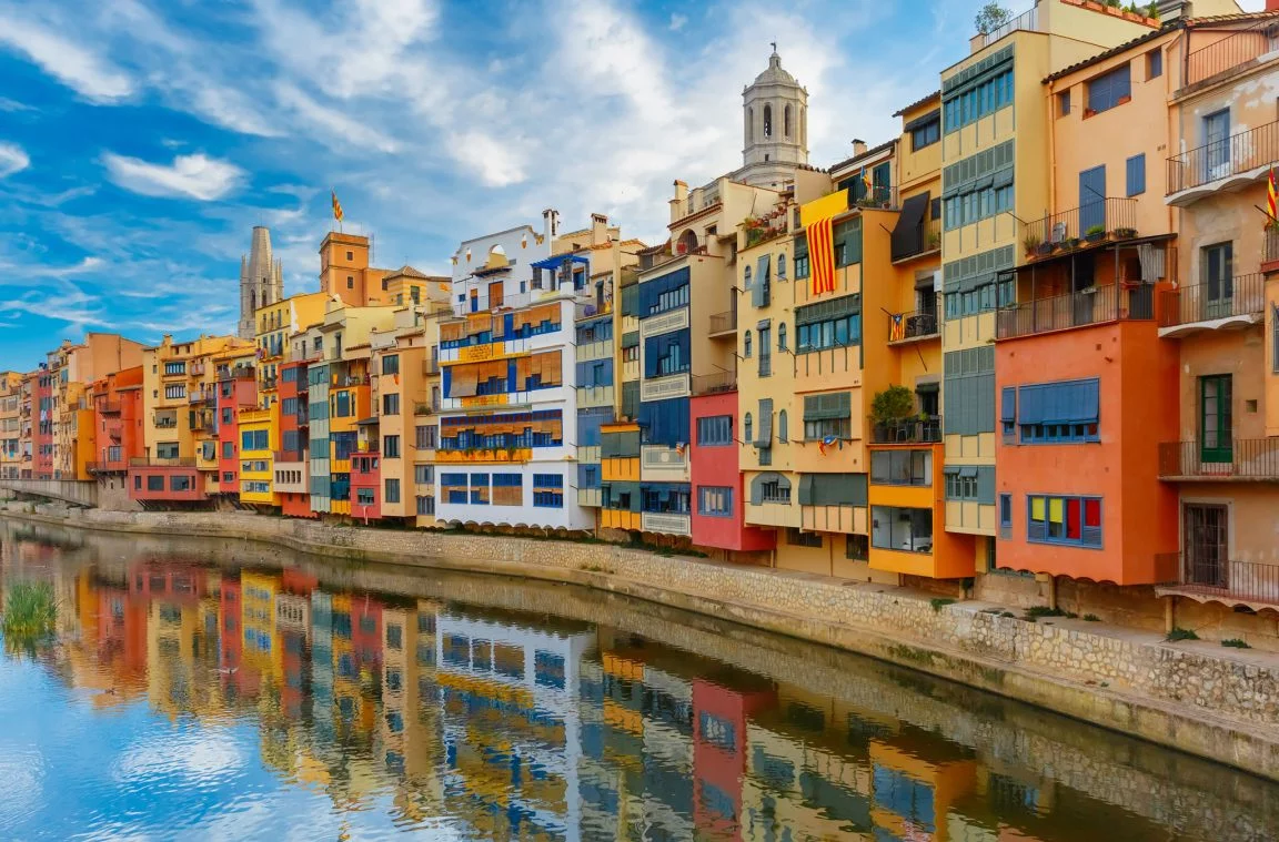 Cases de l'Onyar a Girona, Catalunya