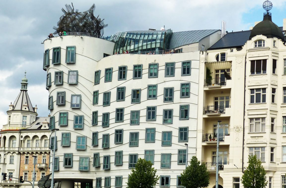 Dancing Building, een gebouw van contrasten, in Praag