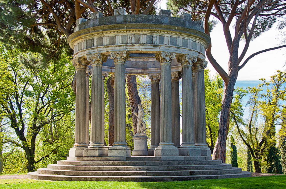 El Capricho: the most special park in Madrid