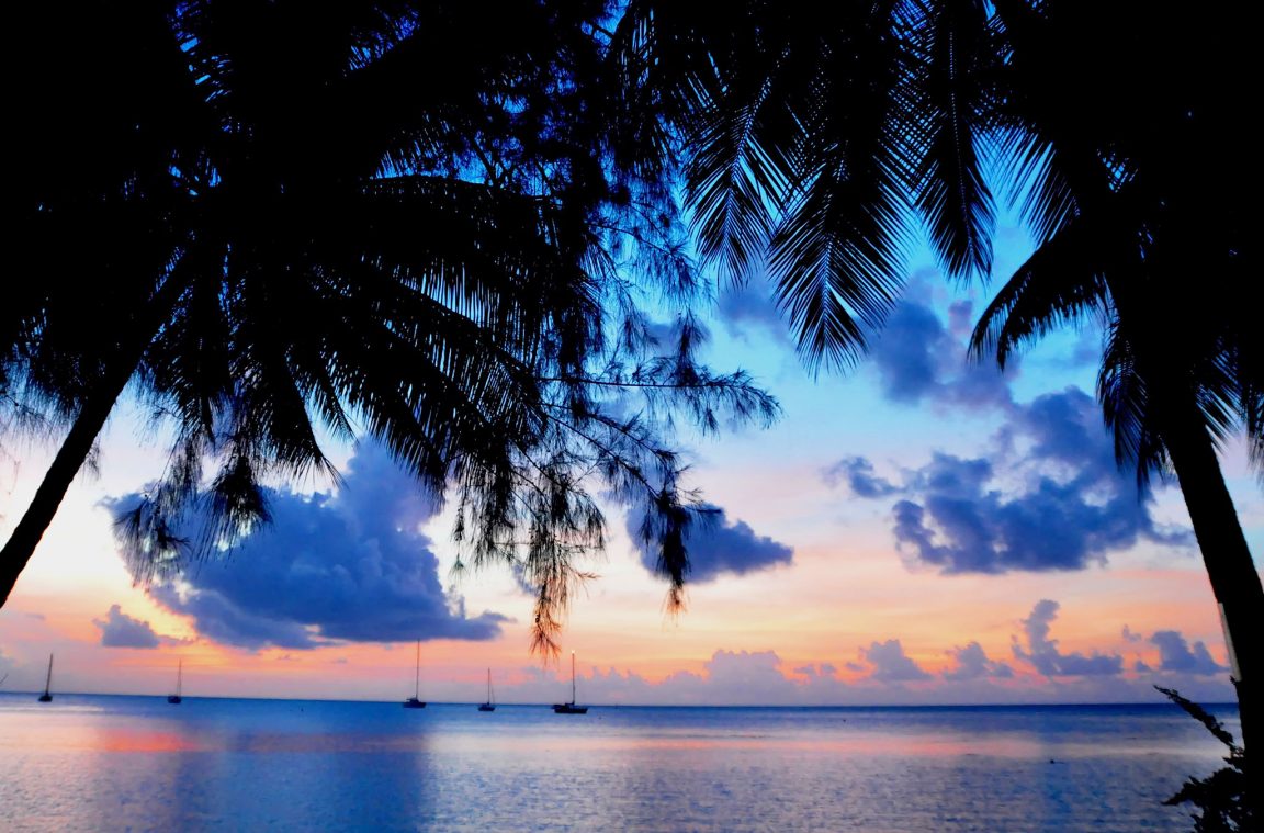 Il bel tramonto da Raiatea, Polinesia francese