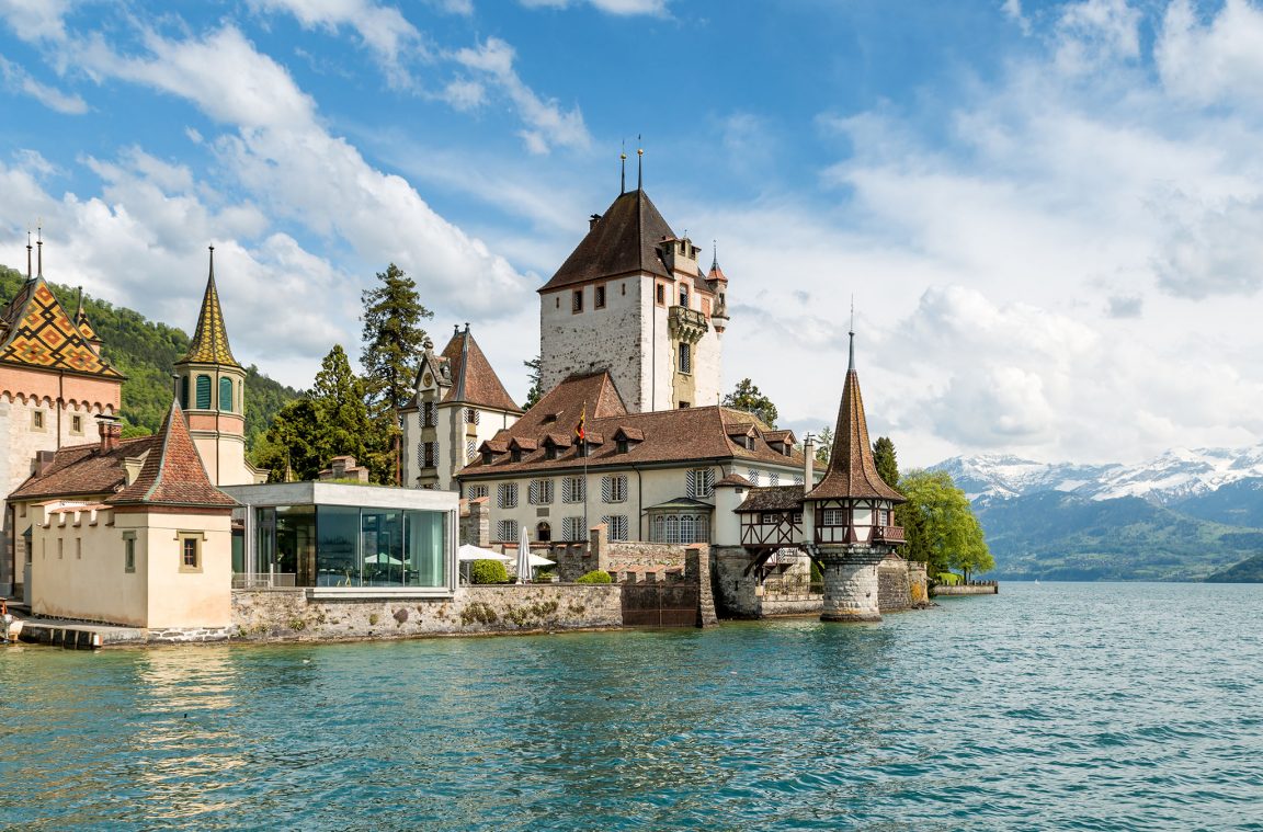 Das magische Schloss von Oberhofen, Schweiz