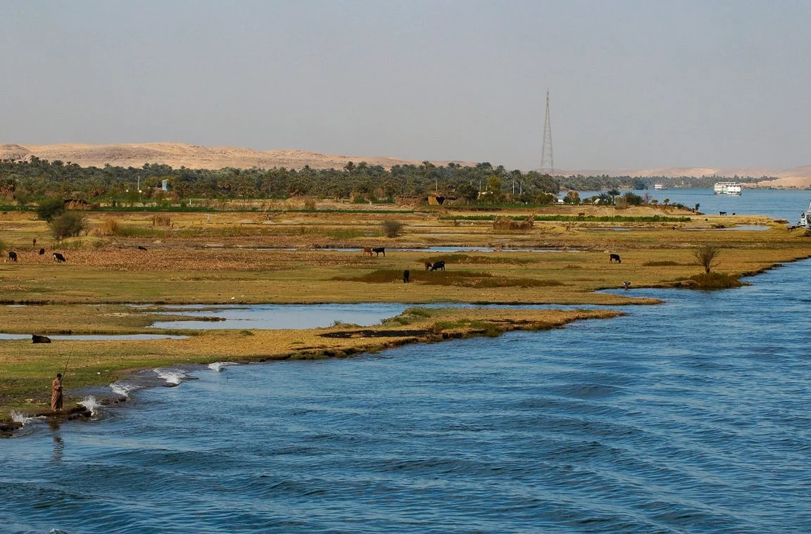 The river Nile, a key element in the economy of ancient Egypt