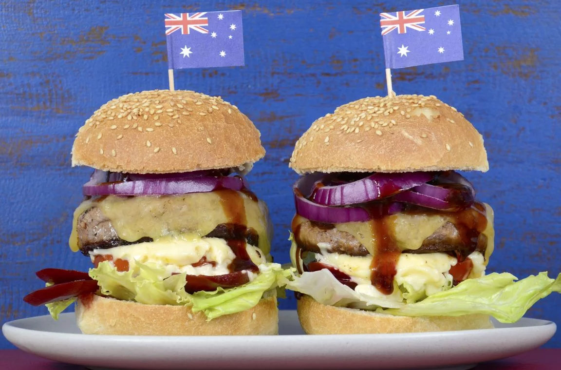 オーストラリア風ハンバーガー