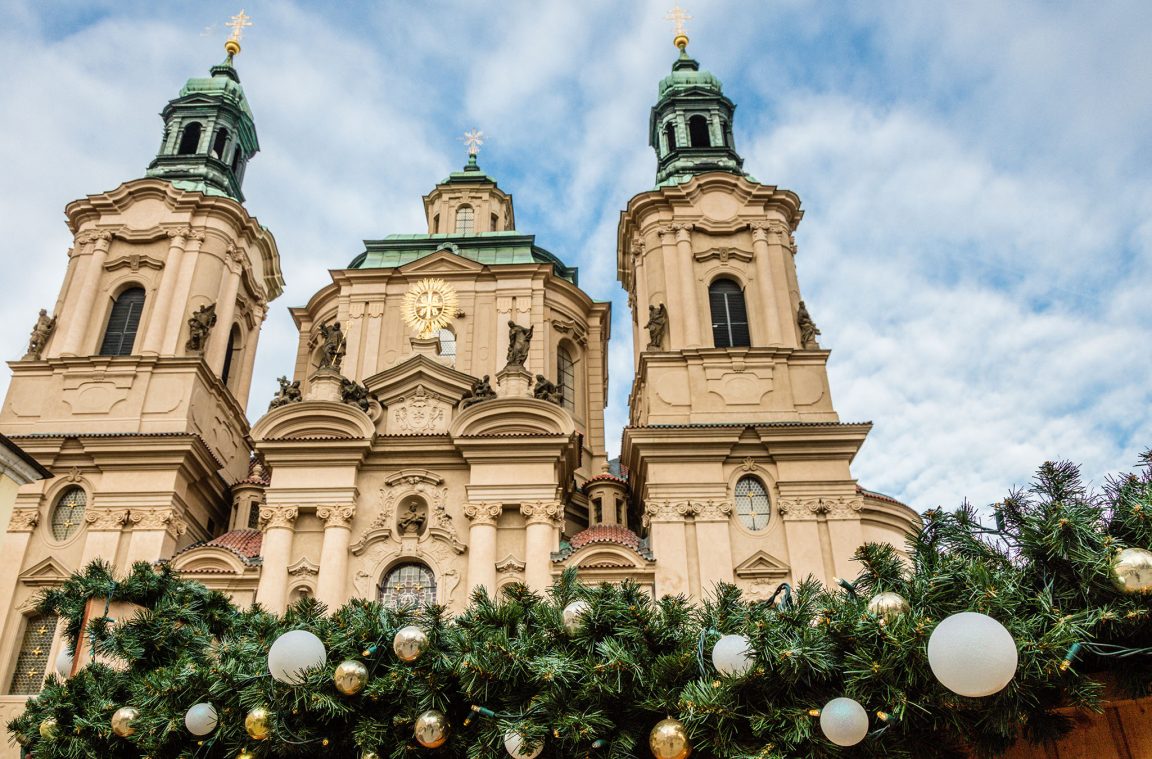 Kościół św. Mikołaja na Rynku Starego Miasta w Pradze