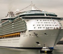 O maior navio de cruzeiro do mundo “Freedom of the Seas”