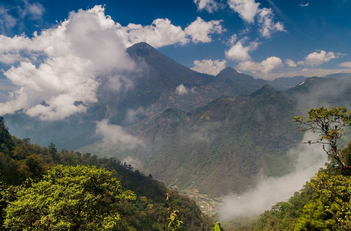 A altitude do vulcão Santa María, na Guatemala
