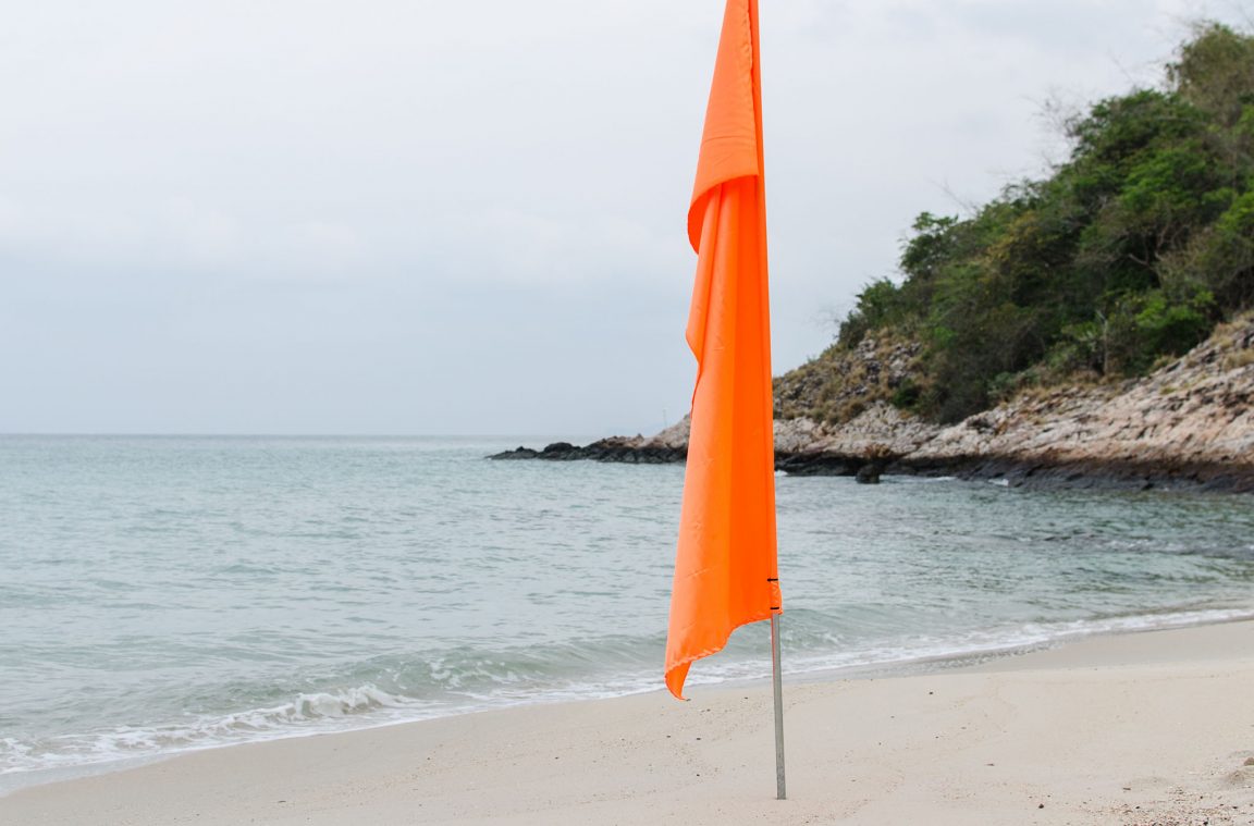 Η πορτοκαλί σημαία στις Βαλεαρίδες Νήσους
