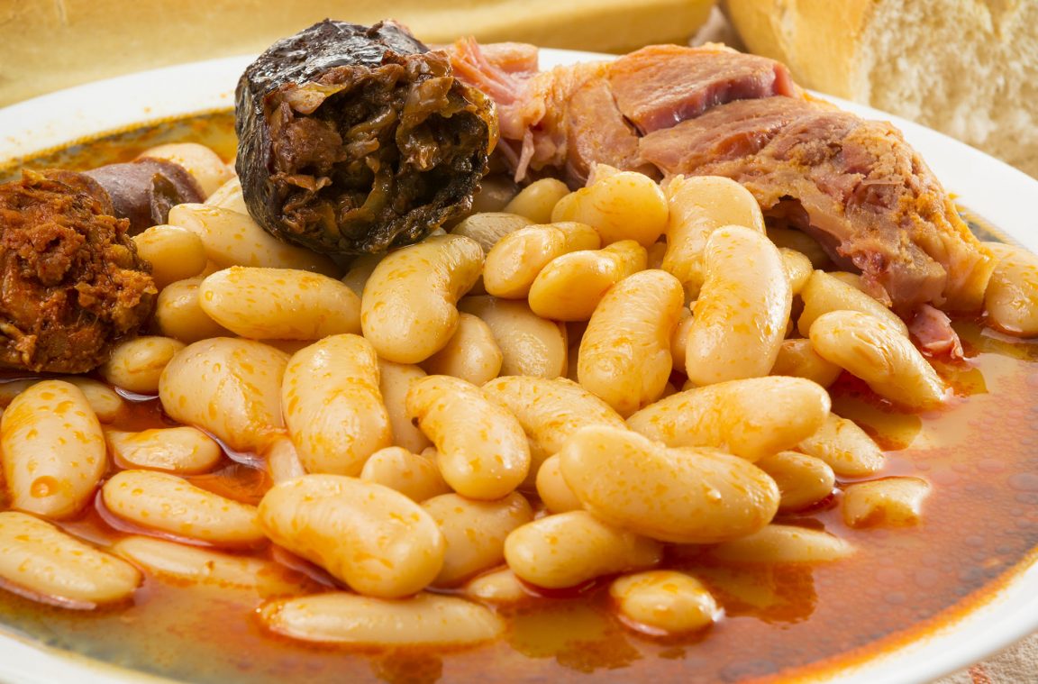 Fabada asturiana: un prato de comida contundente