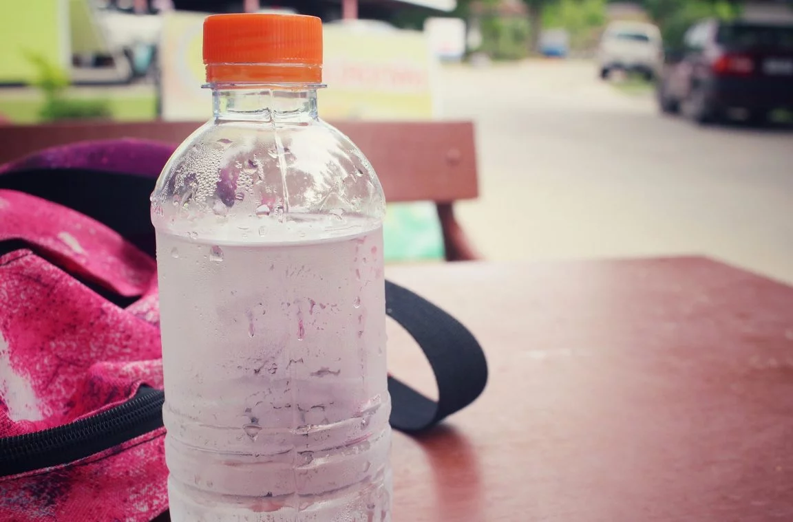 L'importanza di bere acqua in bottiglia in Nicaragua