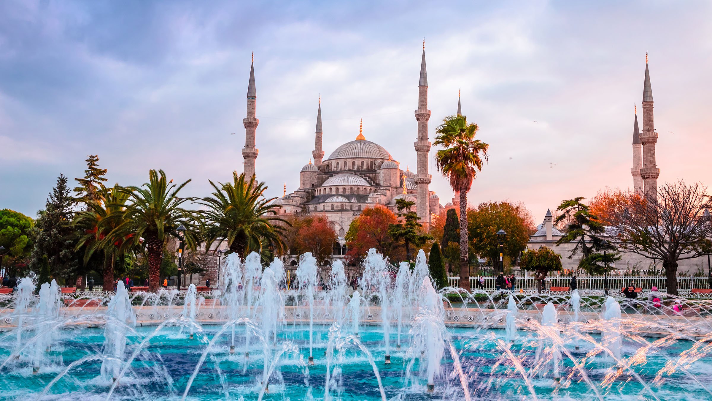 La Mezquita Azul De Estambul Turqu A