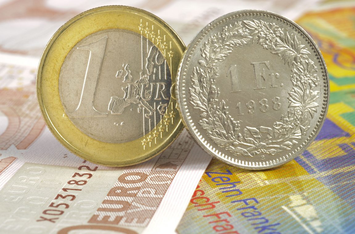 Las diferencias entre el euro y el franco suizo