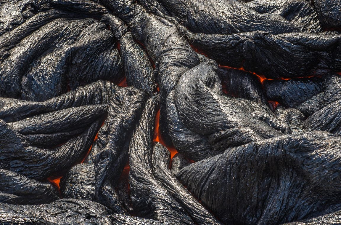 Lava volcánica del tipo pahoehoe