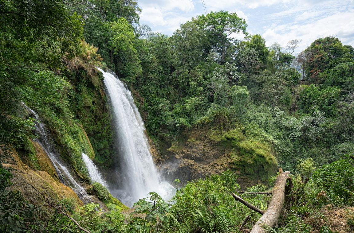 Natur in ihrer reinsten Form in den Pulhapanzak Falls, Honduras