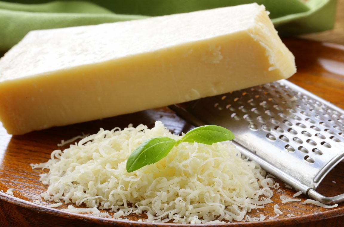 El queso parmesano: un acompañamiento no siempre apto en la cocina italiana
