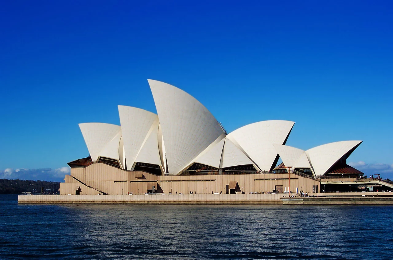 Avustralya'daki Sidney Opera Binası