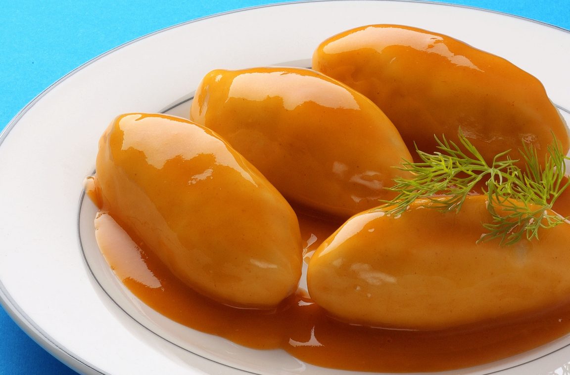 Quenelle: typical French dish