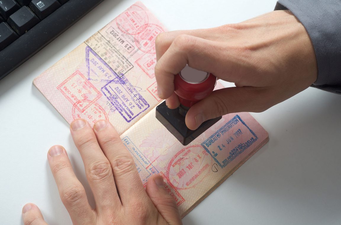 Bidaiatu Latinoamerikara pasaportearekin